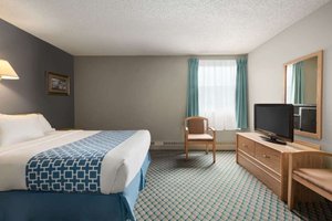 Room & Suite