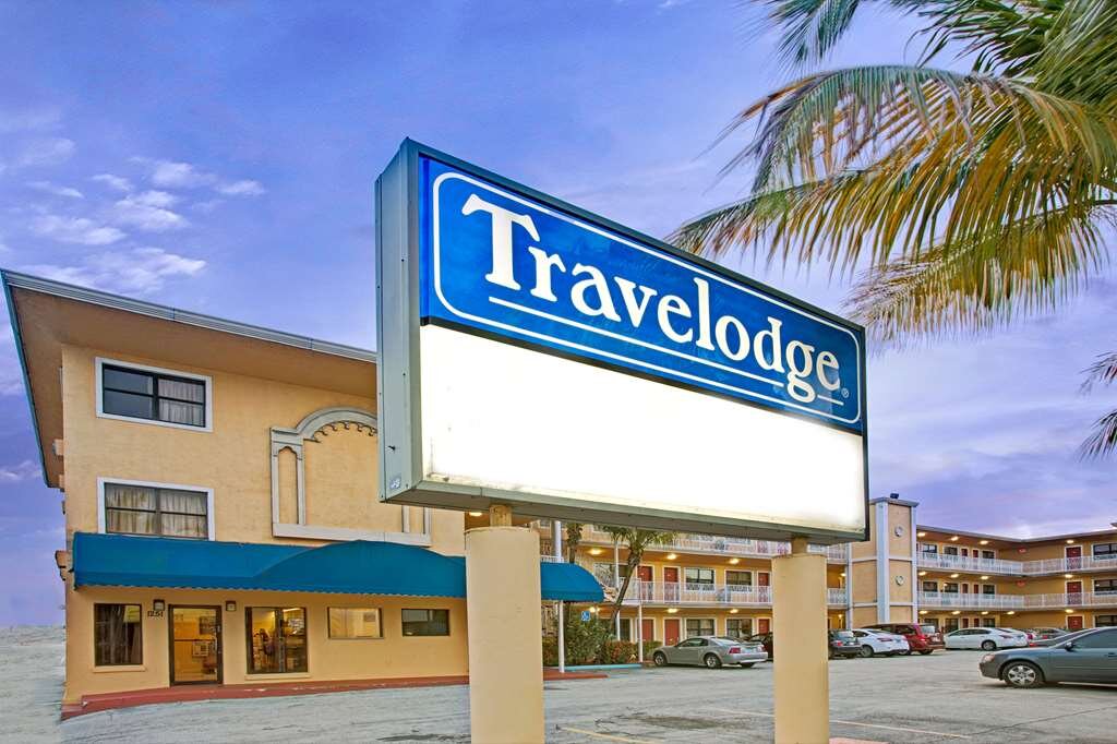 TRAVELODGE BY WYNDHAM FORT LAUDERDALE Hotel