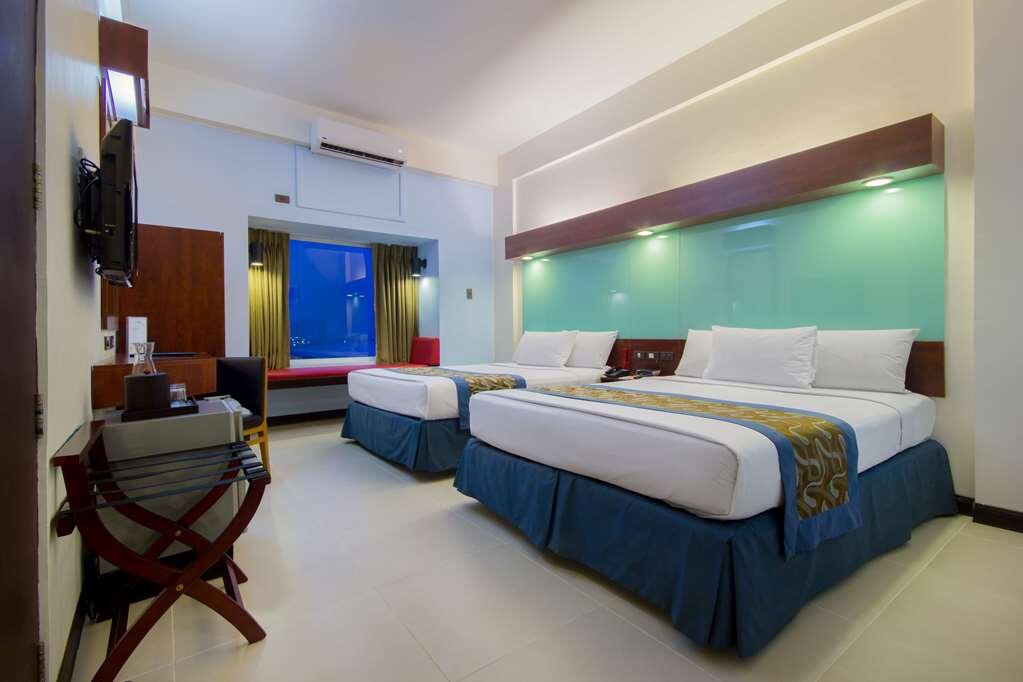 Hotel photo 1 of Microtel by Wyndham Mall of Asia.