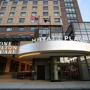 Hyatt Place Flushing/LaGuardia Airport in Flushing, image may contain: City, Urban, Office Building, Hotel