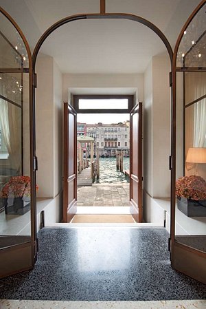 H10 Palazzo Canova in Venice, image may contain: Floor, Lamp, Indoors