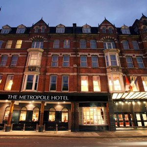 Metropole Hotel Cork Exterior