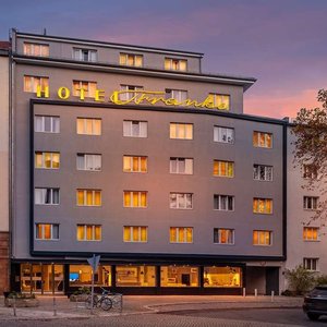 Exterior view Hotel Franke jpg