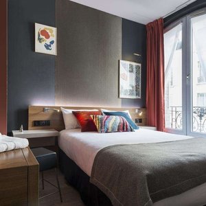 Guest room