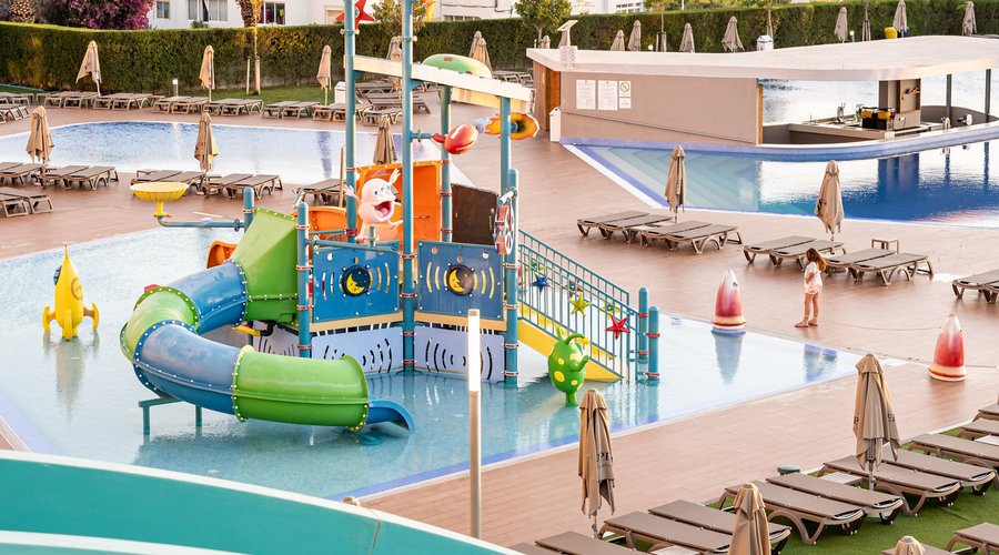 Splash Area & Slides