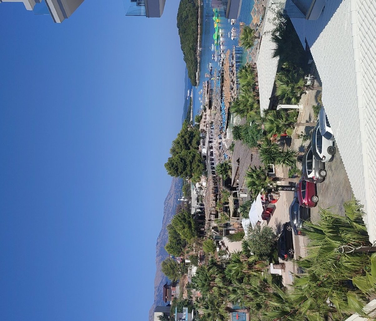 hotel adriatik ksamil location