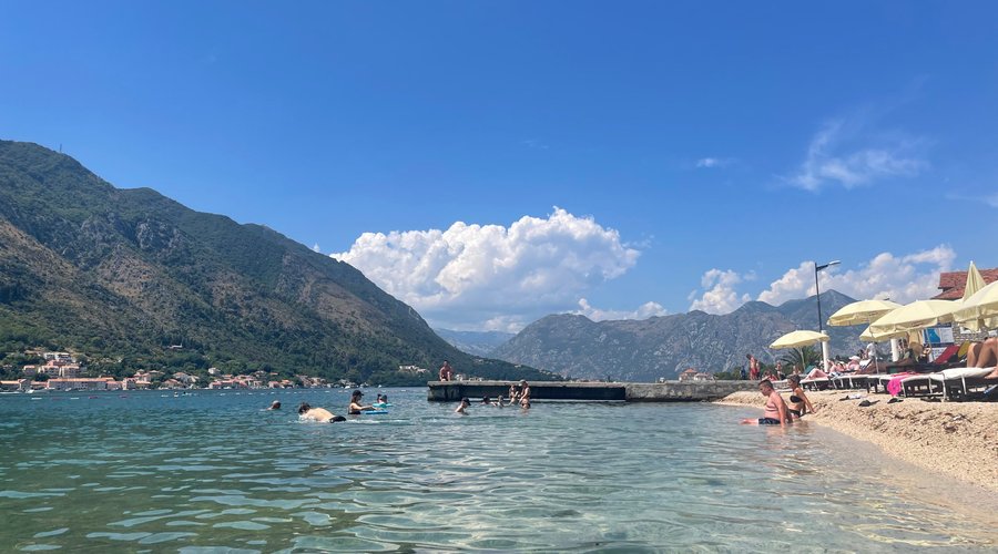 Kotor Strandjai