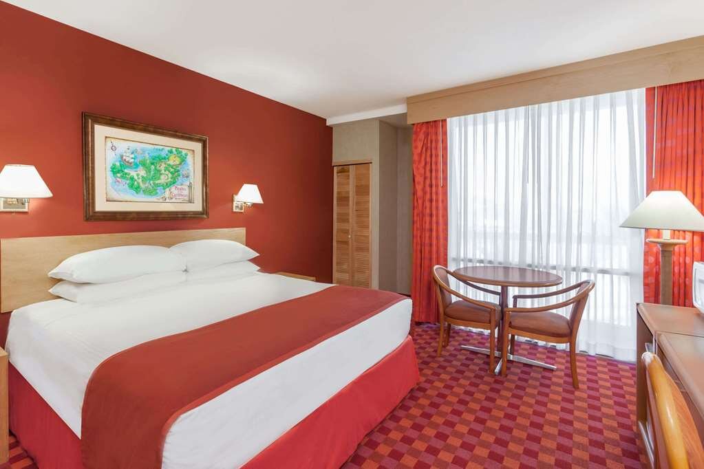 Hotel photo 97 of Howard Johnson by Wyndham Anaheim Hotel and Water Playground.