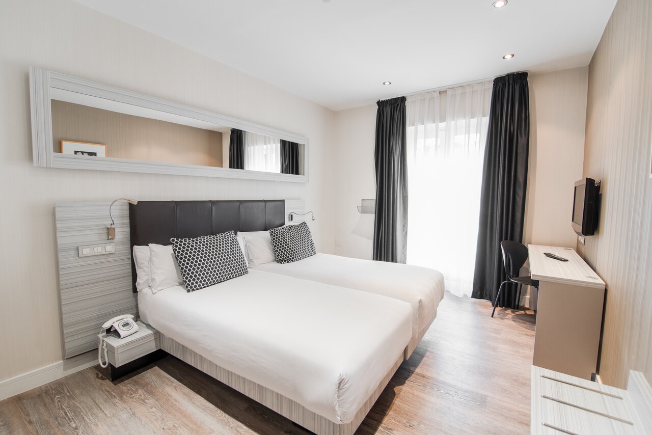 Petit Palace Puerta Del Sol - Updated 2024 Prices & Hotel Reviews 