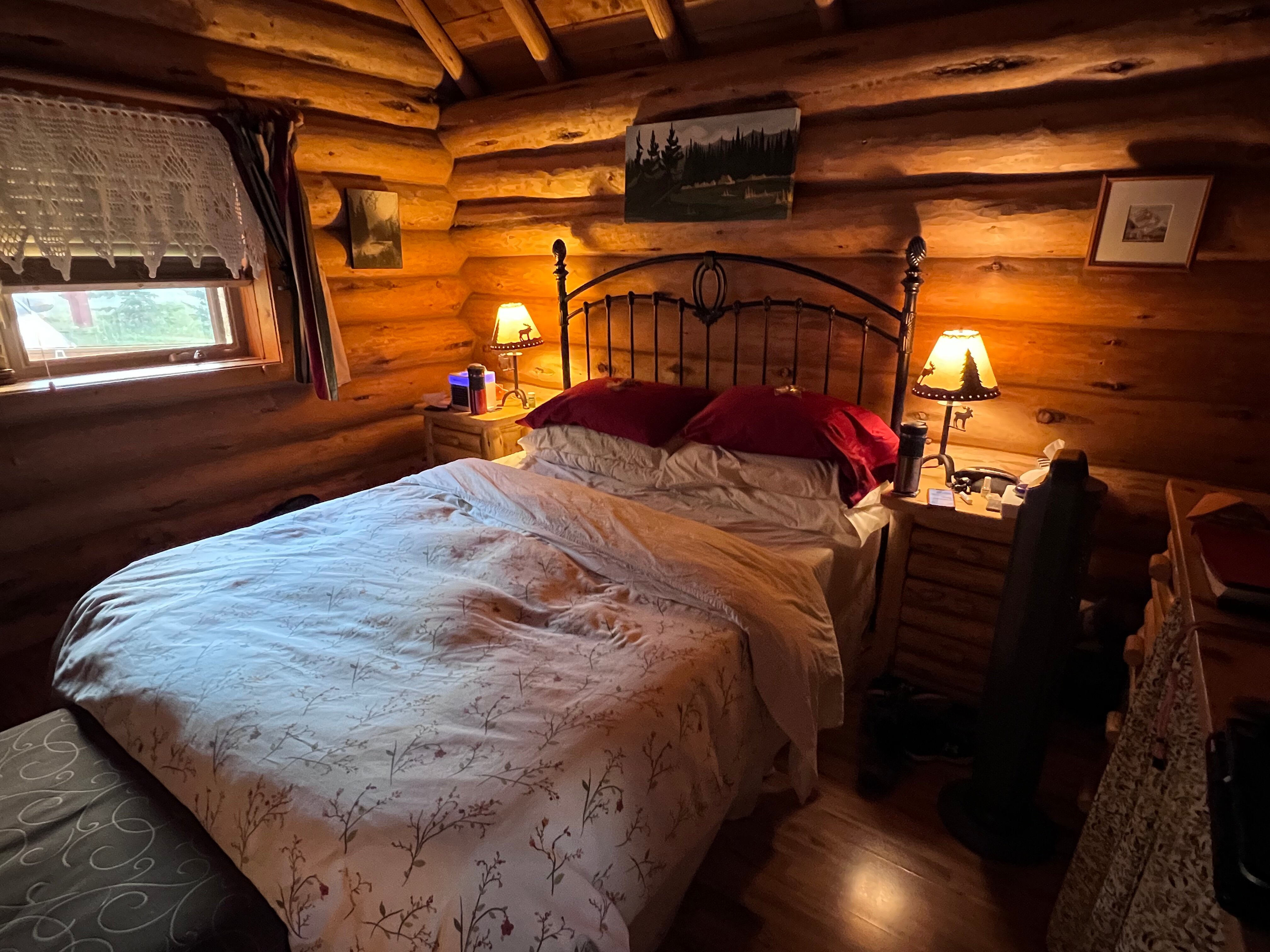 BANFF LOG CABIN B&B - Updated 2022 Reviews (Alberta)