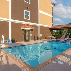 THE 5 BEST Texas City Hotels with Outdoor Pool 2023 (Prices) - Tripadvisor