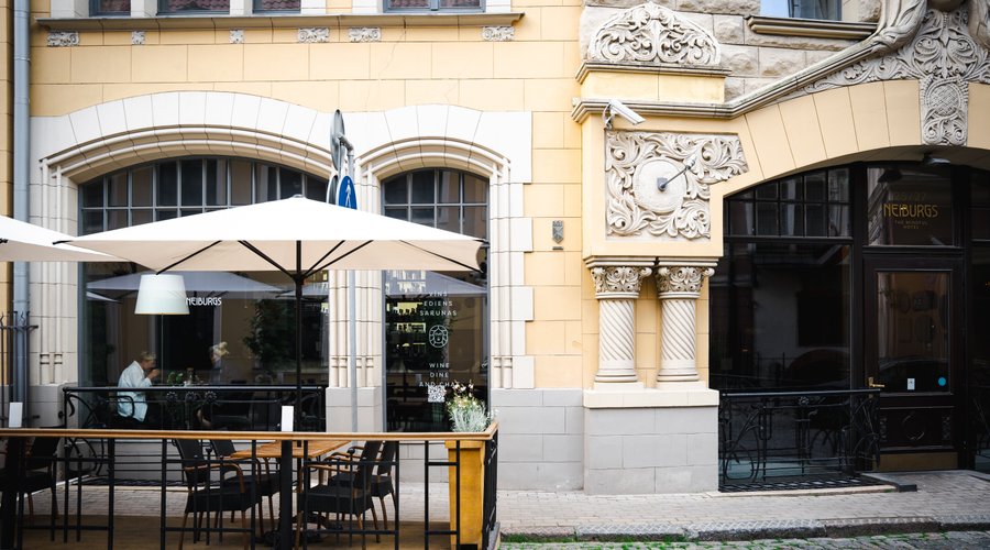 Hotel NEIBURGS 