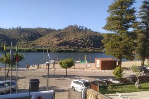 Piscina e praia