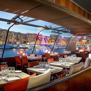 2023 Bateaux Parisiens Seine River Gourmet Dinner & Sightseeing Cruise