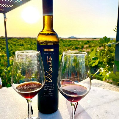 Vinsanto wine from Santorini