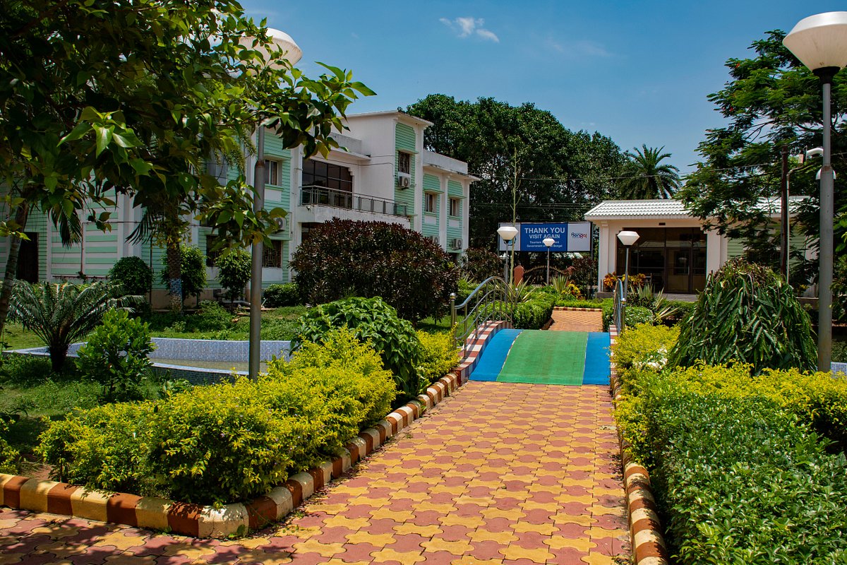 jhargram tourist lodge contact number
