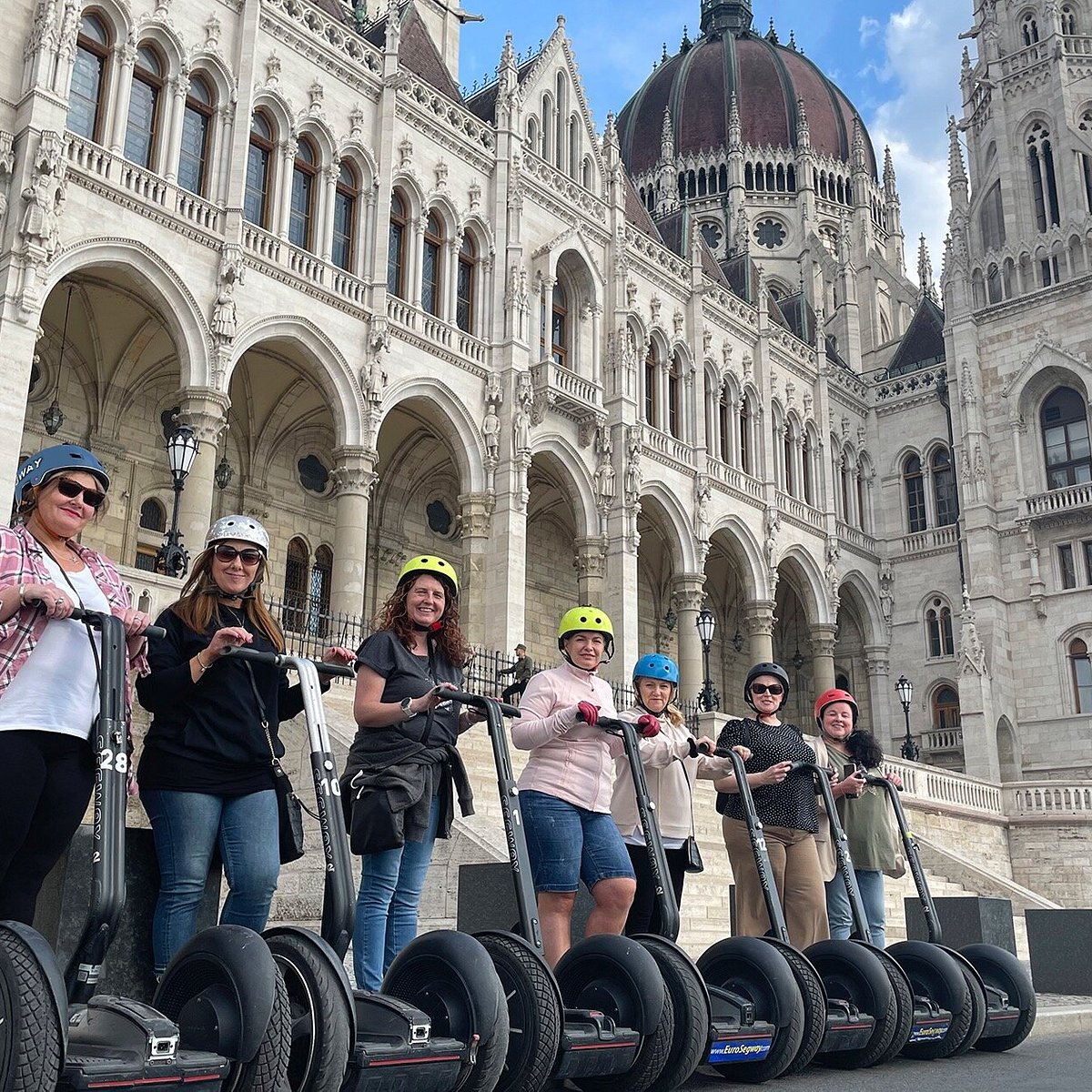 Реально индивидуальных. Segway Budapest. Segway Budapest Pros.