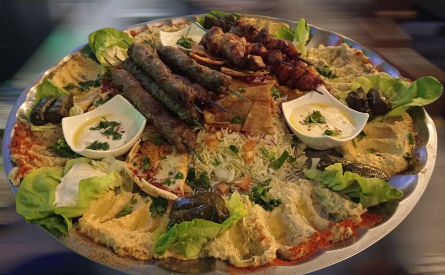 die geileste Grillplatte der Stadt, es gibt für jeden Geschmack was  Vegan, Grill, und viel mehr 