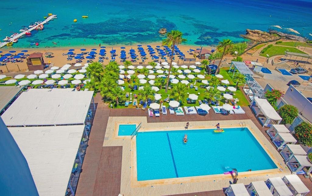 Фото Silver Sands Beach Hotel 3*