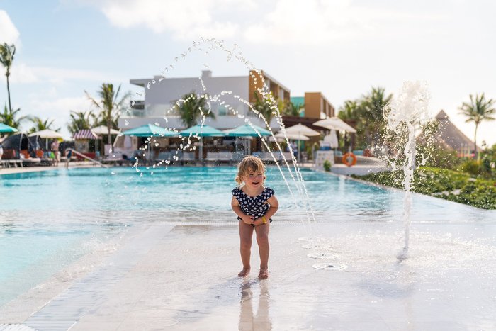 Club Med Cancun Pool Pictures & Reviews - Tripadvisor