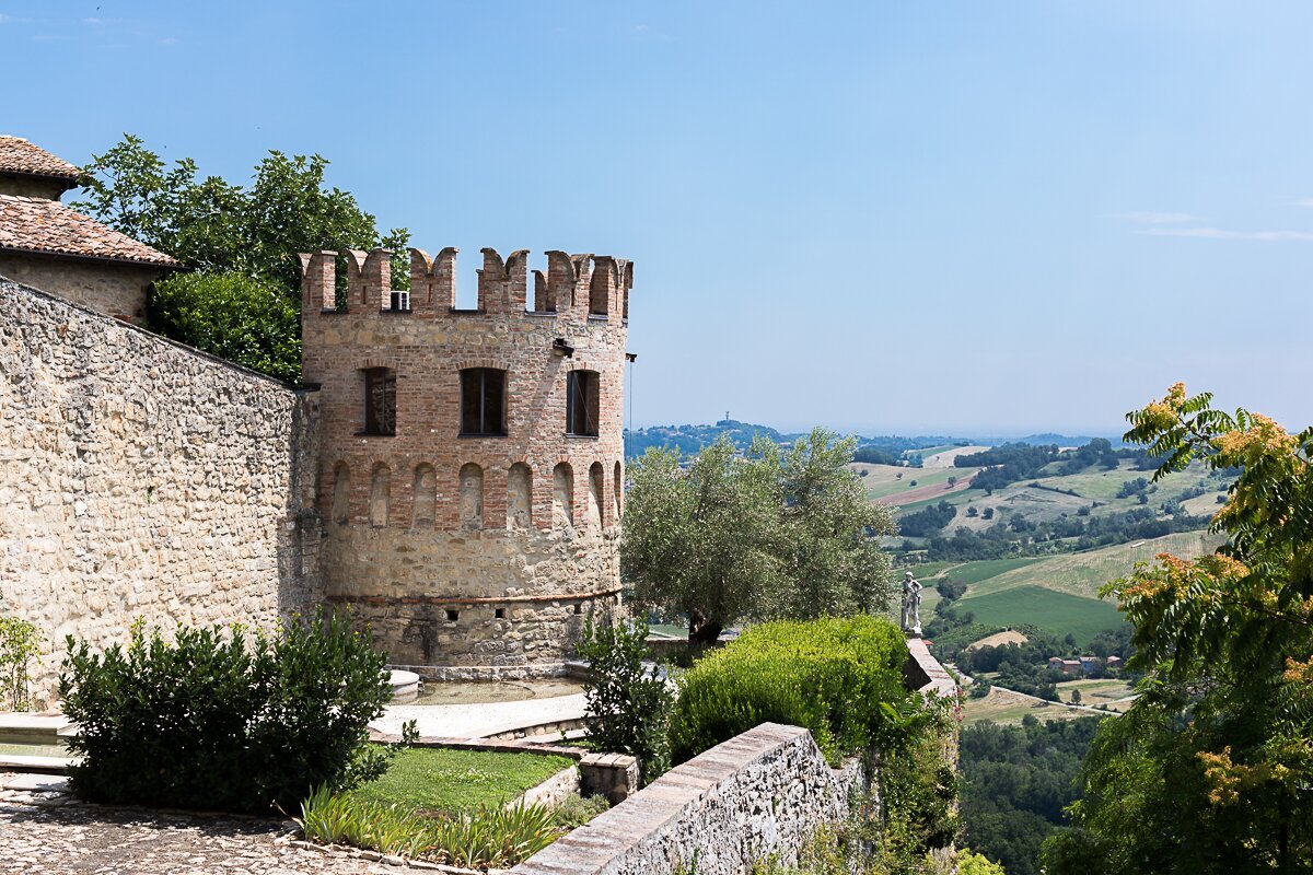 CASTELLO DI VIGOLENO (Вернаска) - отзывы, фото и сравнение цен - Tripadvisor