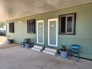 Room & Suite