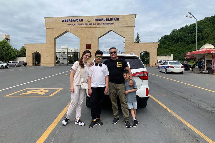 2024 Baku Tbilisi Transfer By Car Through Lagodekhi Border   Caption 