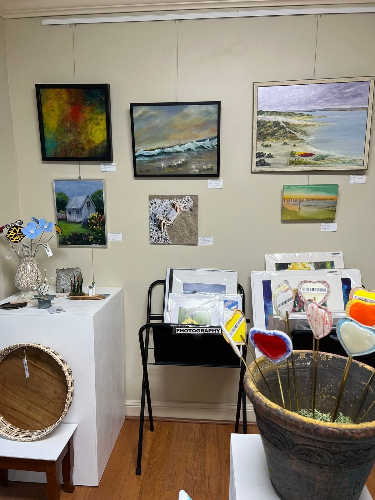 Artisans Gallery On Howe (Southport) - All You Need to Know BEFORE You Go