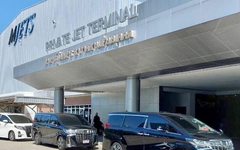 Private jet in Bangkok with luxury transfer service