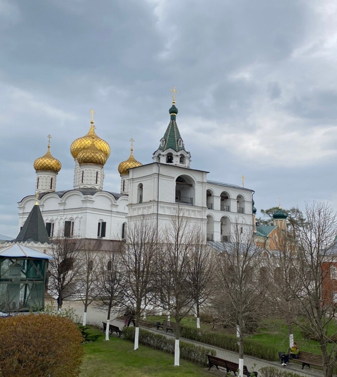 Годуновы в Ипатьевском монастыре