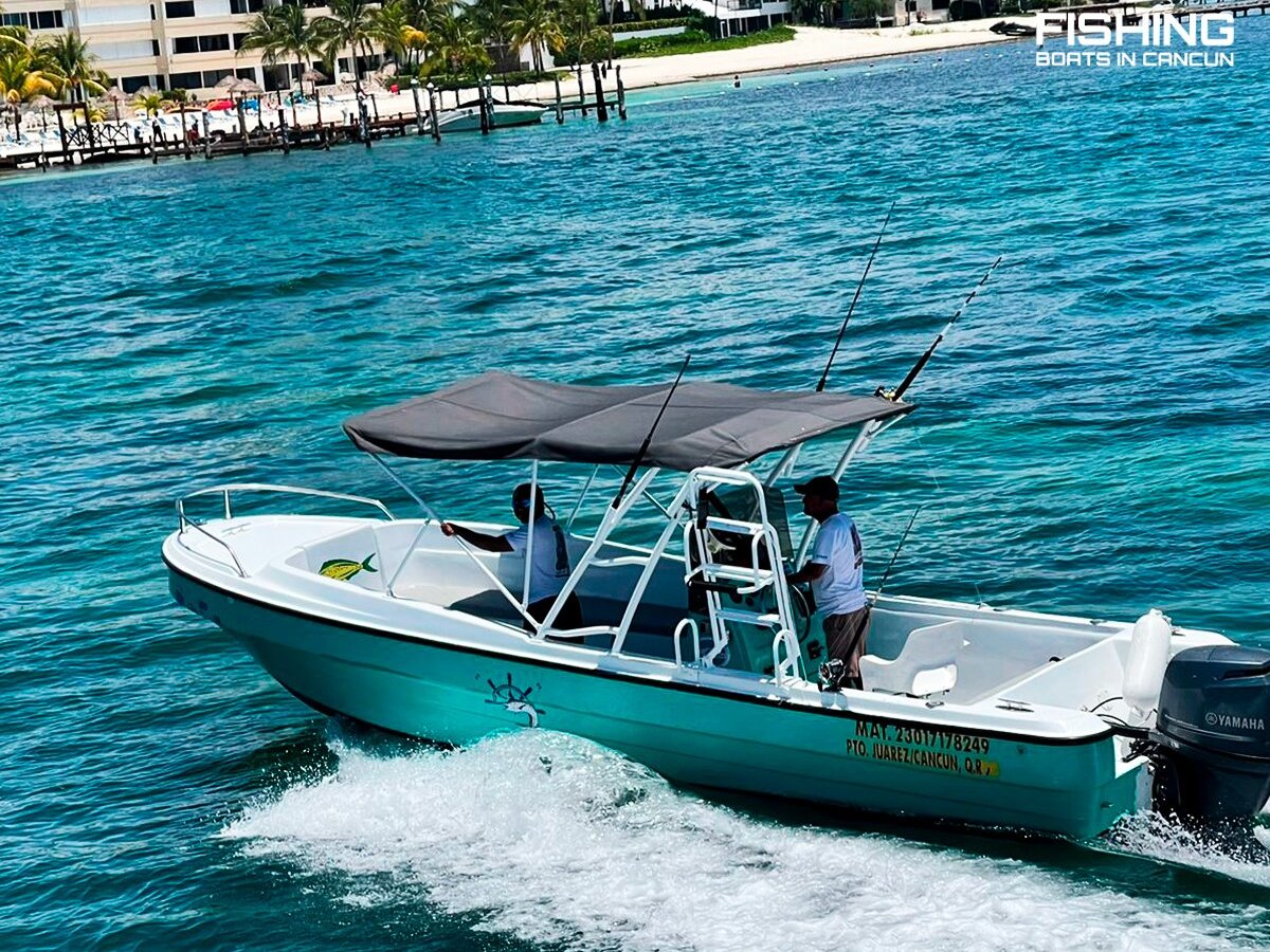 fishing boats in cancun