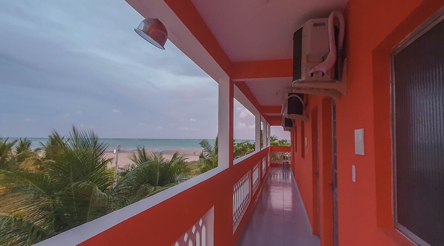 Vista das suites para praia do xareu em Maragogi