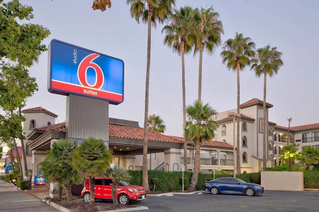 STUDIO 6 SUITES LAWNDALE, CA - SOUTH BAY - Hotel Reviews, Photos, Rate