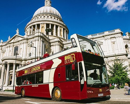 london tour bus red