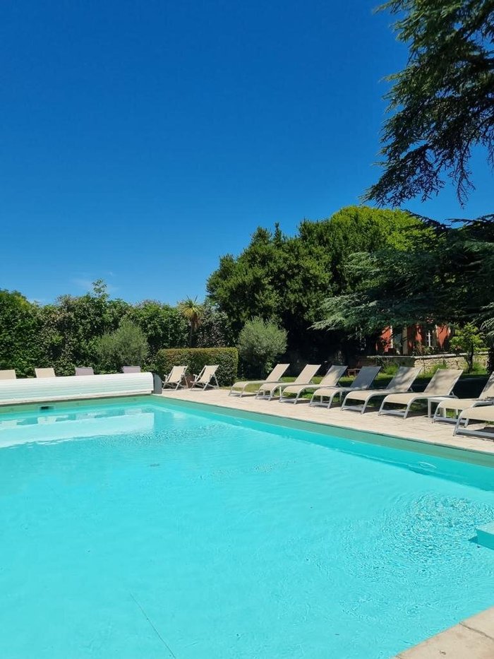 Villa Augusta Hotel (Saint-Paul-Trois-Châteaux) : tarifs 2023 et 325 avis
