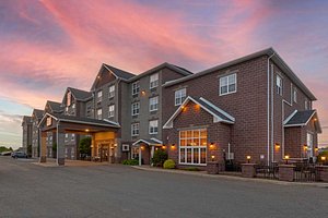 Best Western Plus Fredericton Hotel & Suites in Fredericton