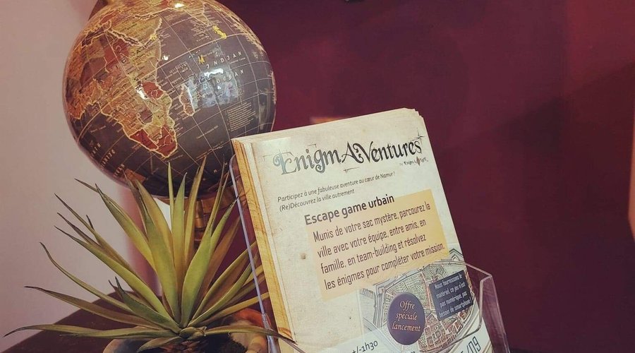 Enigmaventures notre escape game urbain dans la ville de Namur.
En extérieur, nous fournissons le matériel, ce jeu n'est pas numérique, pas besoin de smartphone.