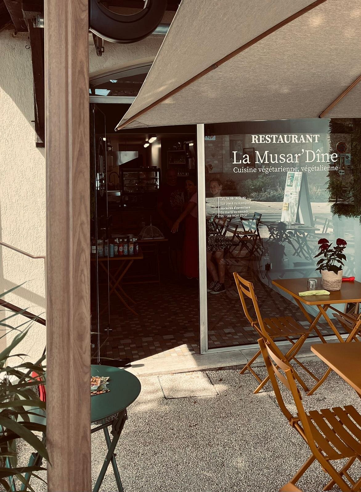 LES SARDINES, Caen - Restaurant Reviews, Photos & Phone Number - Tripadvisor