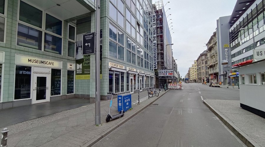 Checkpoint Charlie Museum