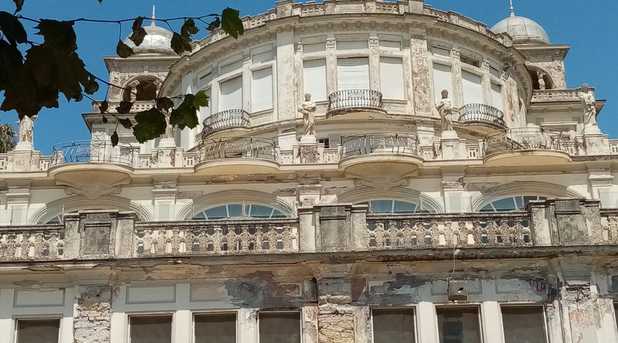 L'antico casinò di Anzio in stile liberty. Agosto 2022