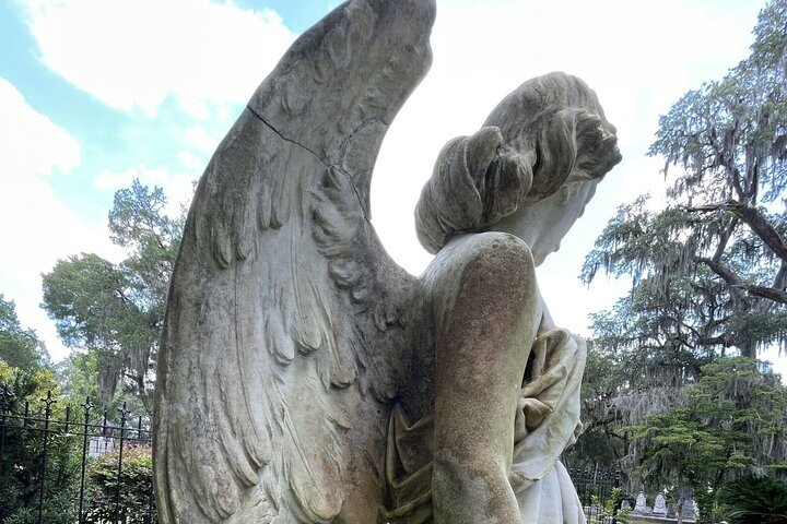 2024 Savannah Bonaventure Cemetery Dark History Experience By Junket   Caption 