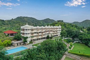 Kavish The Haveli Resort in Kumbhalgarh, image may contain: Resort, Hotel, Building, Architecture