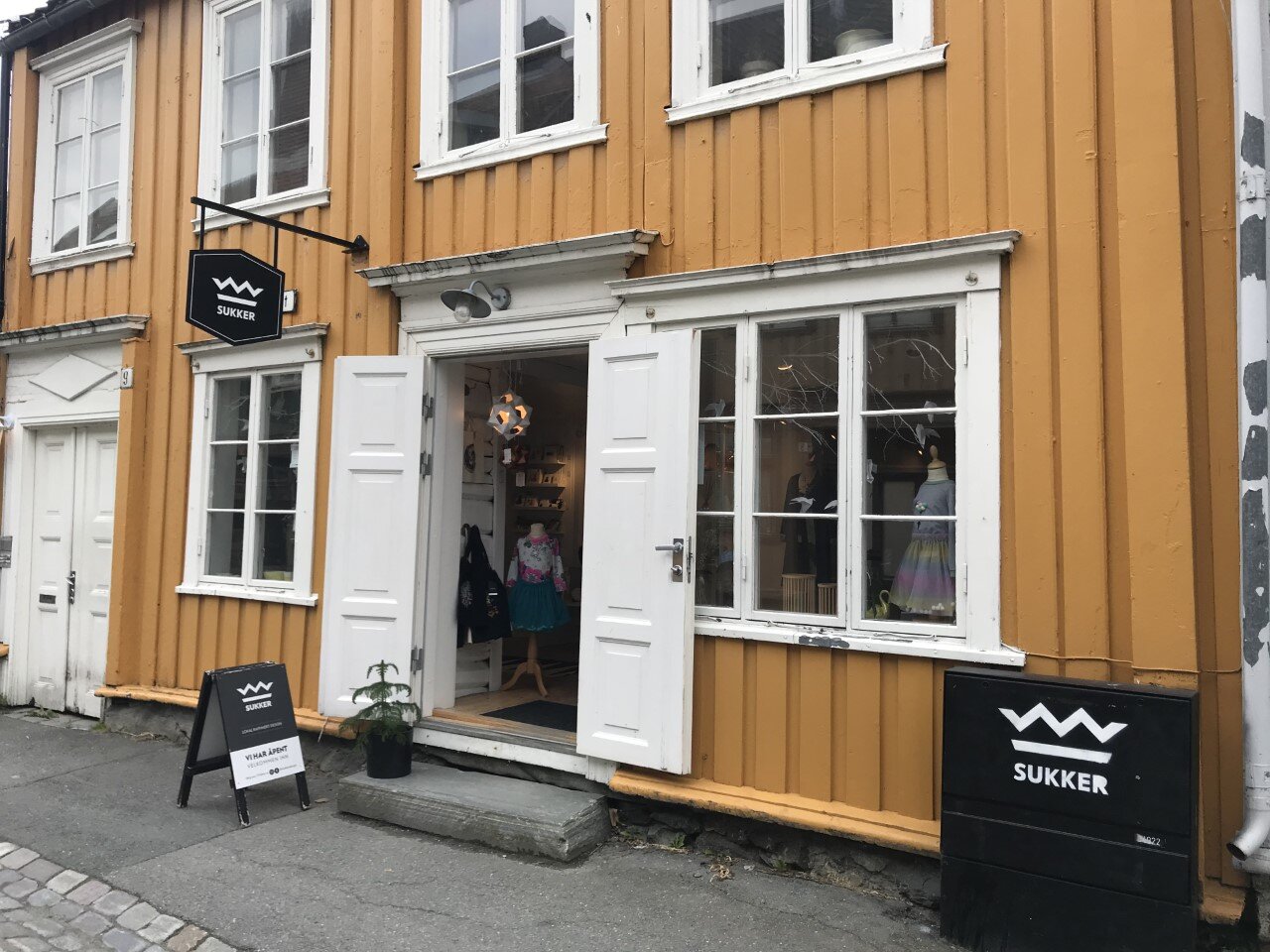 Souvenir shop trondheim hotsell