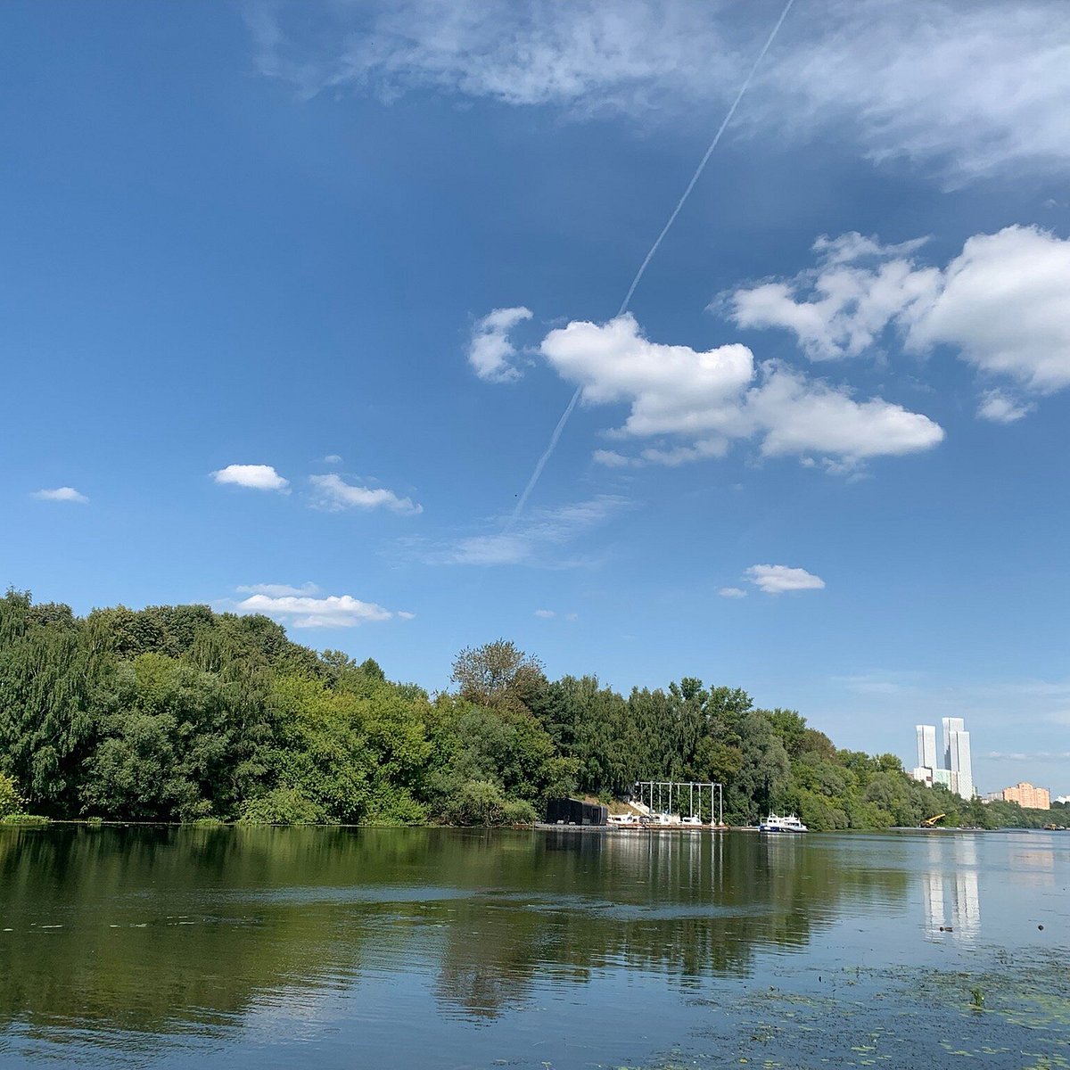 Кусково пруд. Средний Кусковский пруд Зеленоград. Пахра. Собачий пруд в Кусково.