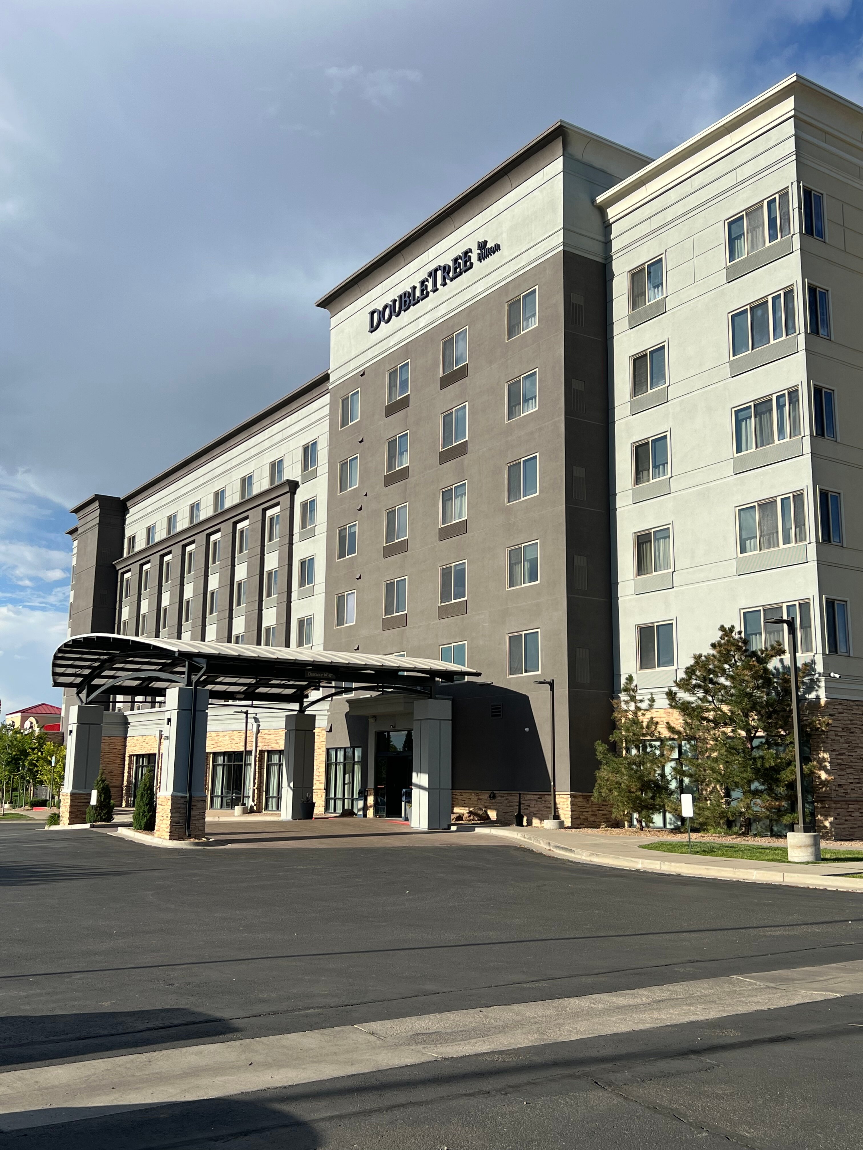 DOUBLETREE BY HILTON DENVER INTERNATIONAL AIRPORT CO Tarifs 2024   Doubletree By Hilton 