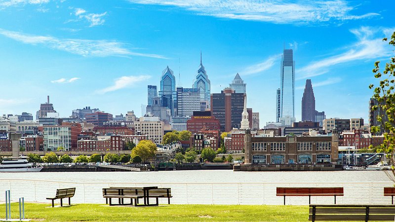 Park overlooking Philadelphia skyline