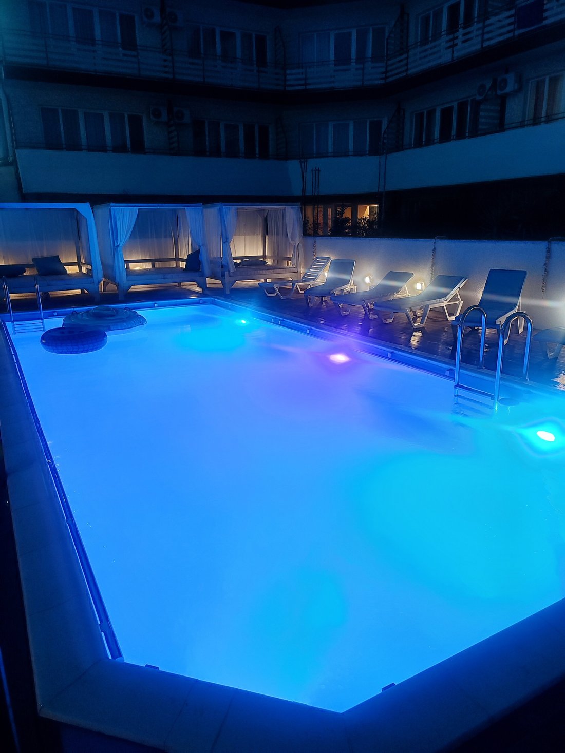 MEDUZA CLUB (Саки) - отзывы и фото - Tripadvisor