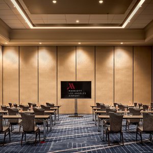 Los Angeles Airport Marriott, hotel in Los Angeles