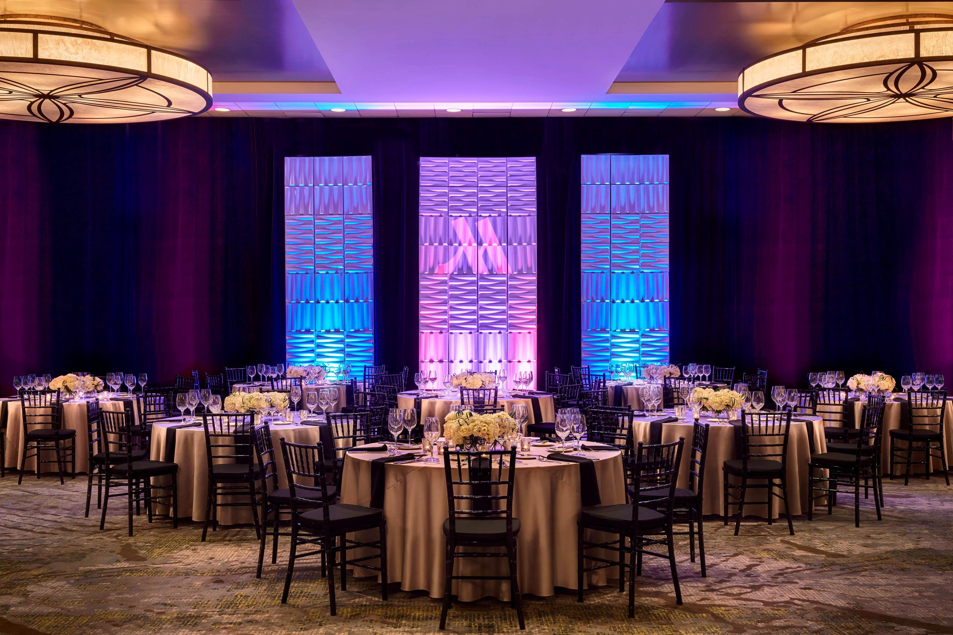 PORTLAND MARRIOTT DOWNTOWN WATERFRONT 130 1 9 3 Updated 2022   Oregon Ballroom Wedding 