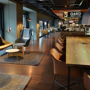 Lobby Bar